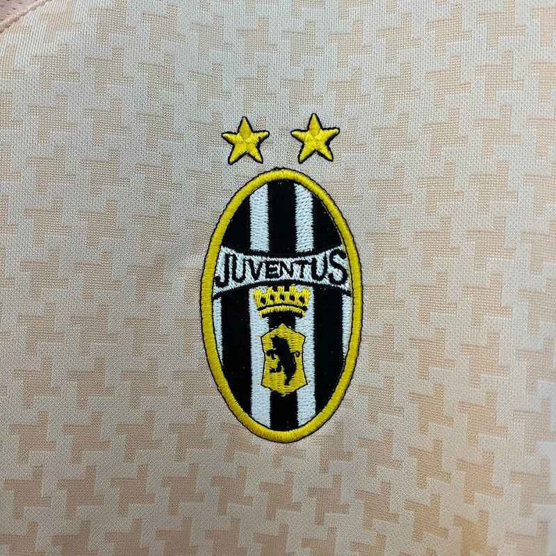 Camisa Retro Juventus 03/04