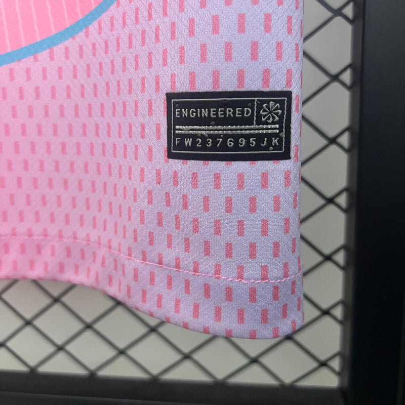 Camisa do F.C. Barcelona 2025/26 - Edição Especial (Rosa)