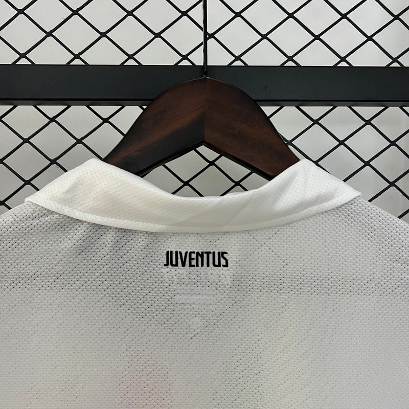 Camisa Retro Juventus 10/11