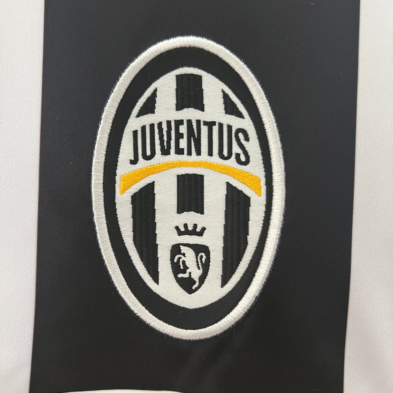 Camisa Retro Juventus 04/05 Home
