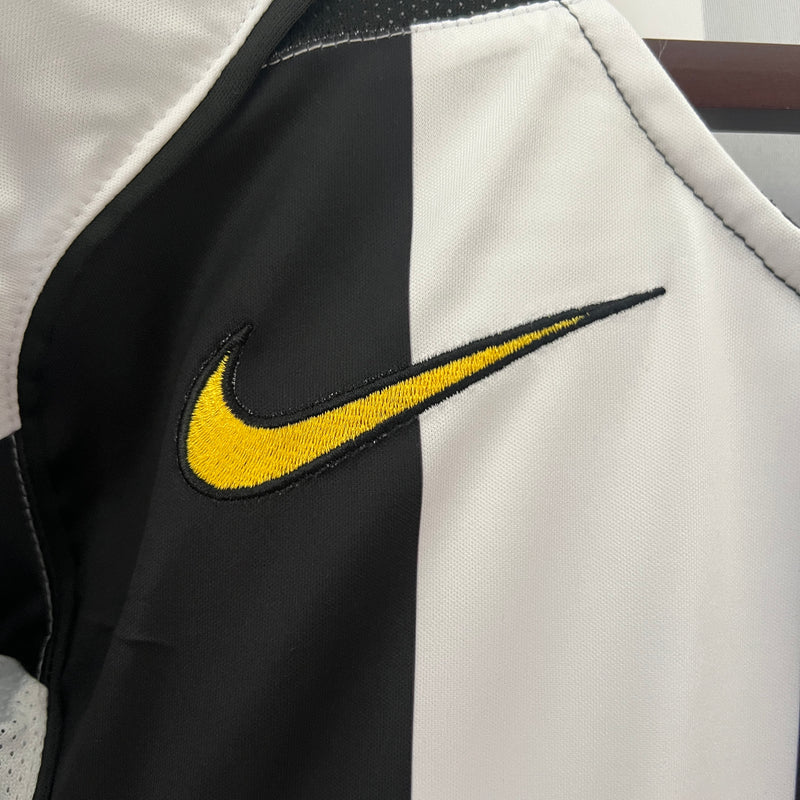 Camisa Retro Juventus 04/05 Home
