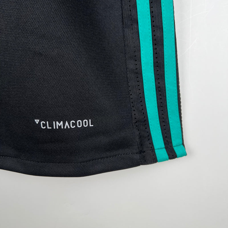 Camisa Retro Real Madrid 17/18