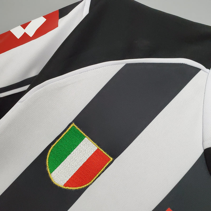 Camisa Retro Juventus 02/03 home