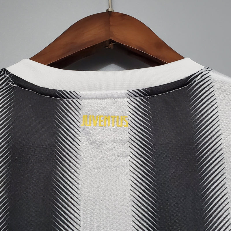 Camisa Retro Juventus 11/12