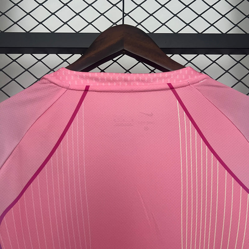 Camisa do F.C. Barcelona 2025/26 - Edição Especial (Rosa)