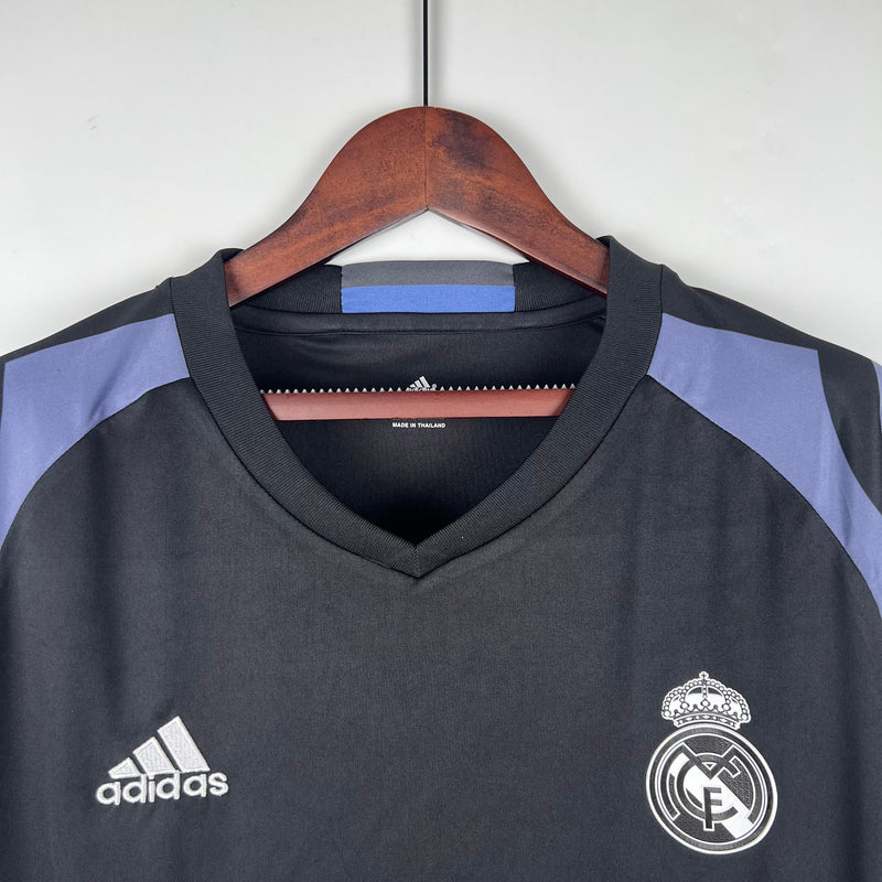 Camisa Retro Real Madrid 16/17