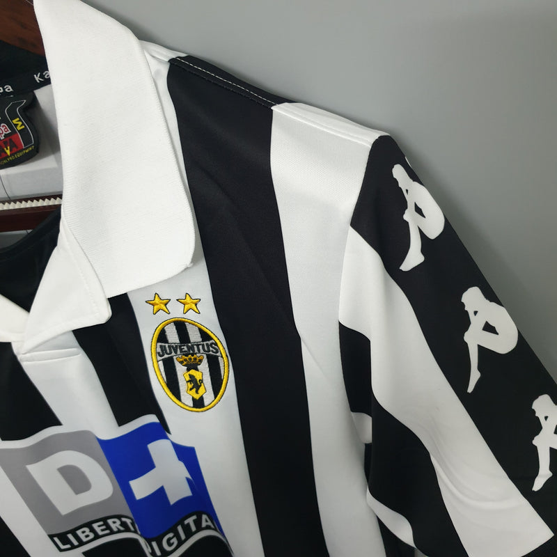 Camisa Retro Juventus 1999-2000 home