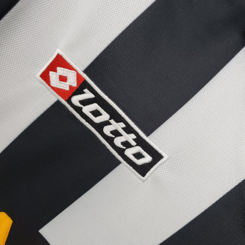 Camisa Retro Juventus 01/02 home