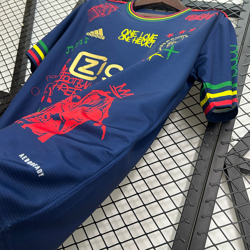 Camisa Ajax Branca 25/26 - Ed. Especial Bob Marley UN-2