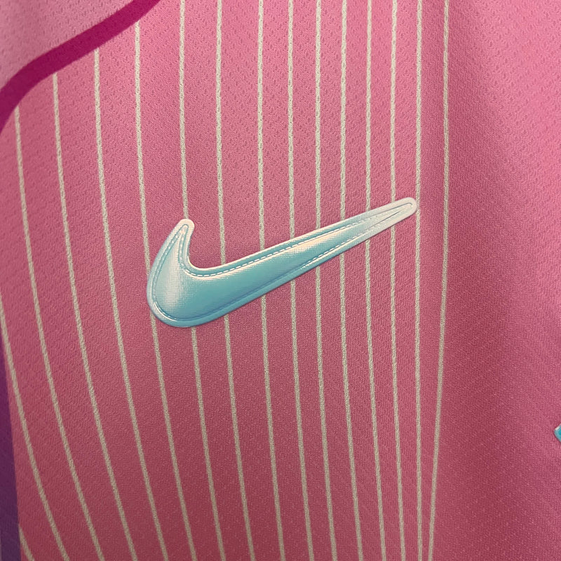 Camisa do F.C. Barcelona 2025/26 - Edição Especial (Rosa)