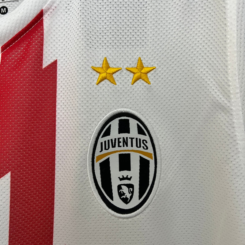 Camisa Retro Juventus 10/11